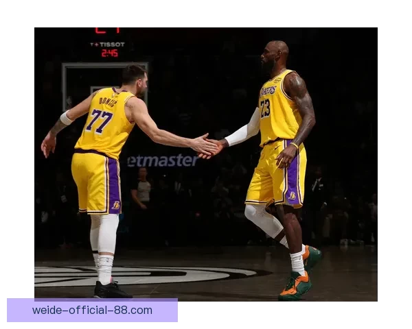 詹姆斯谈复出后努力磨合东契奇里夫斯打造球队新核心